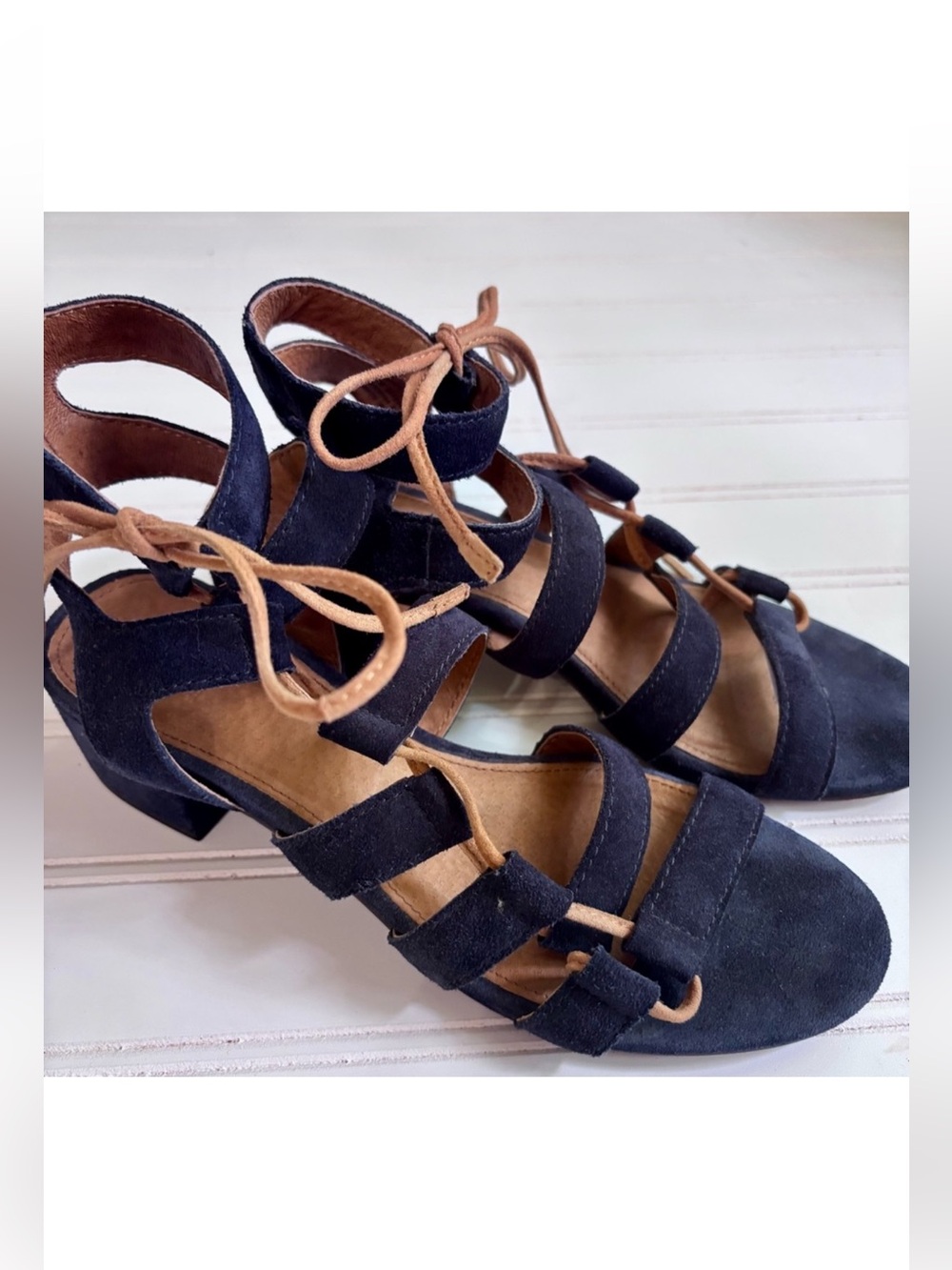 Frye Boho Navy Blue Suede Lace Up Heeled Sandals Open Toe Casual Career size 6